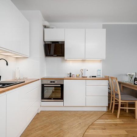 Warsaw Apartments White Bagian luar foto
