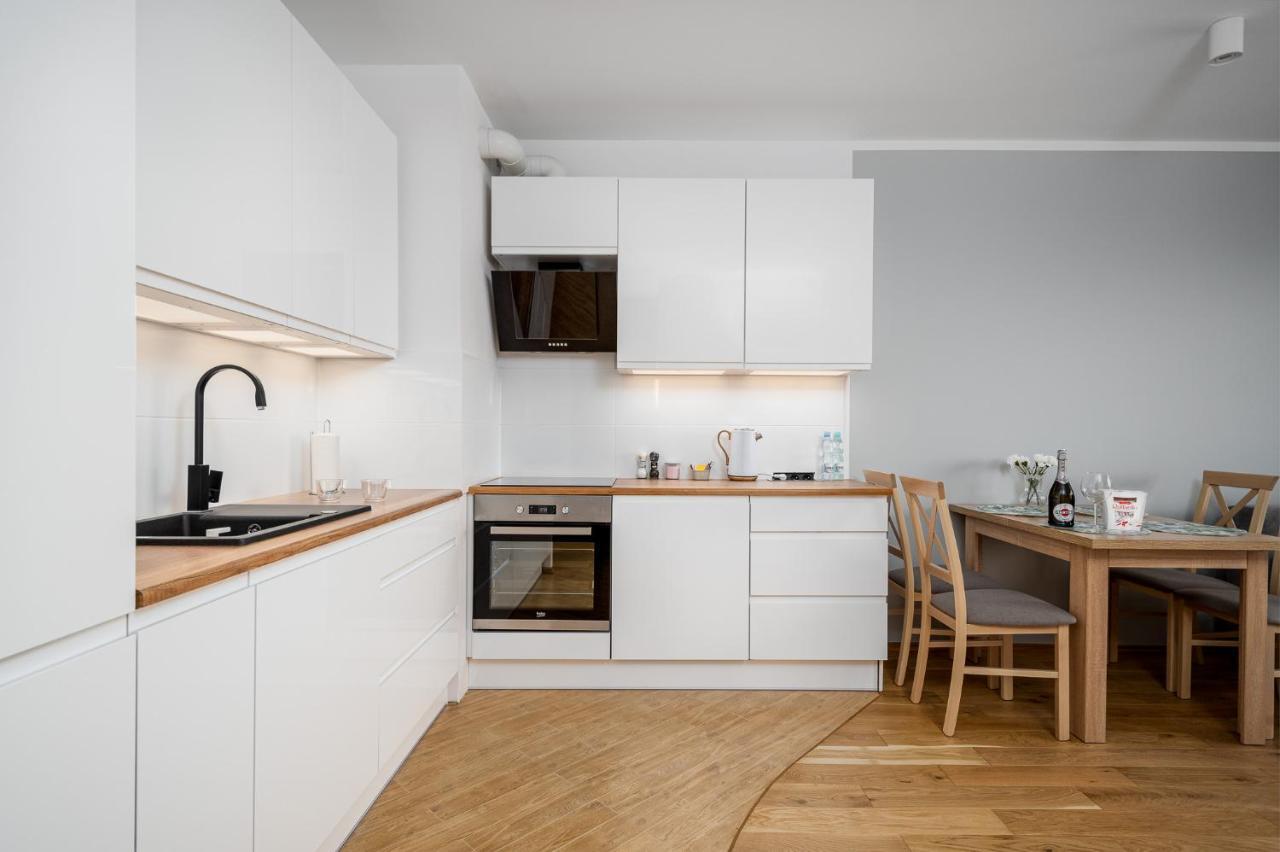 Warsaw Apartments White Bagian luar foto