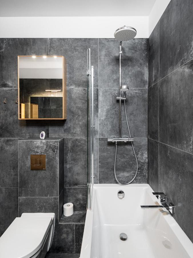 Warsaw Apartments White Bagian luar foto